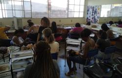 Cursos da Escola Profissionalizante Raimunda da Silva Soares ainda têm vagas disponíveis