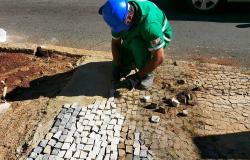 PBH abre licitação para reforma das calçadas portuguesas da região central