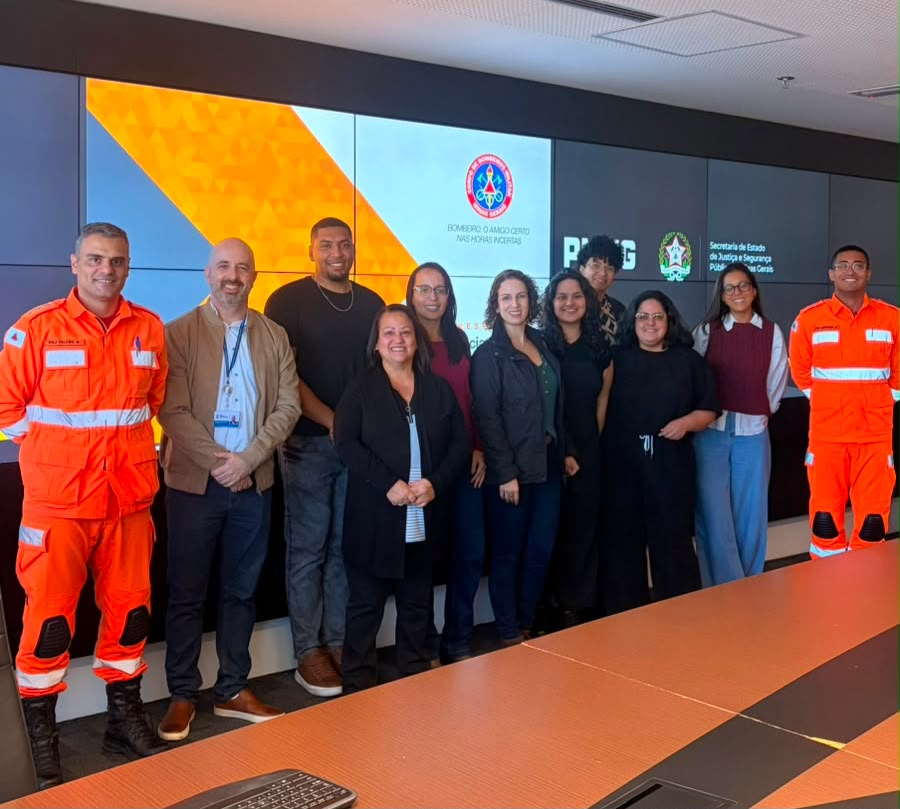 PBH licencia mais de 3 mil eventos no primeiro semestre e melhora fluxos para impulsionar o setor Representantes da Secretaria Municipal de Política Urbana e do Corpo de Bombeiros participam de evento sobre licenciamento