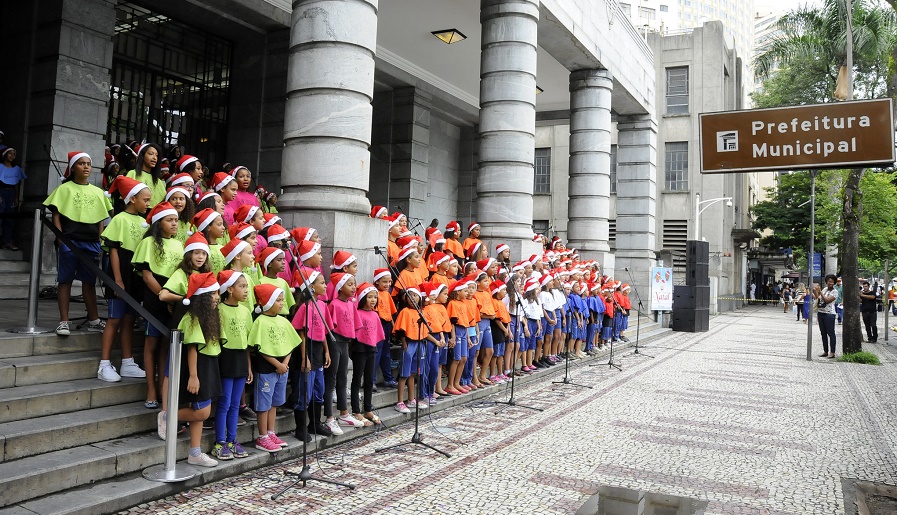Prefeitura recebe Cantata de Natal e abre exposição Natal Gentileza no dia  10/12
