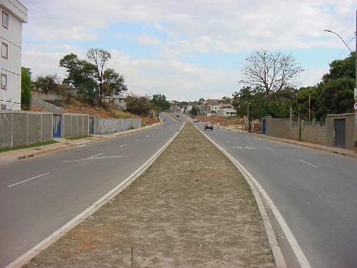Avenida Crizanto Muniz-Bairro Rio Branco.jpg
