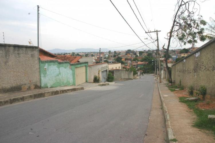 Rua Córrego Fundo-bairro Jardim Leblon.jpg