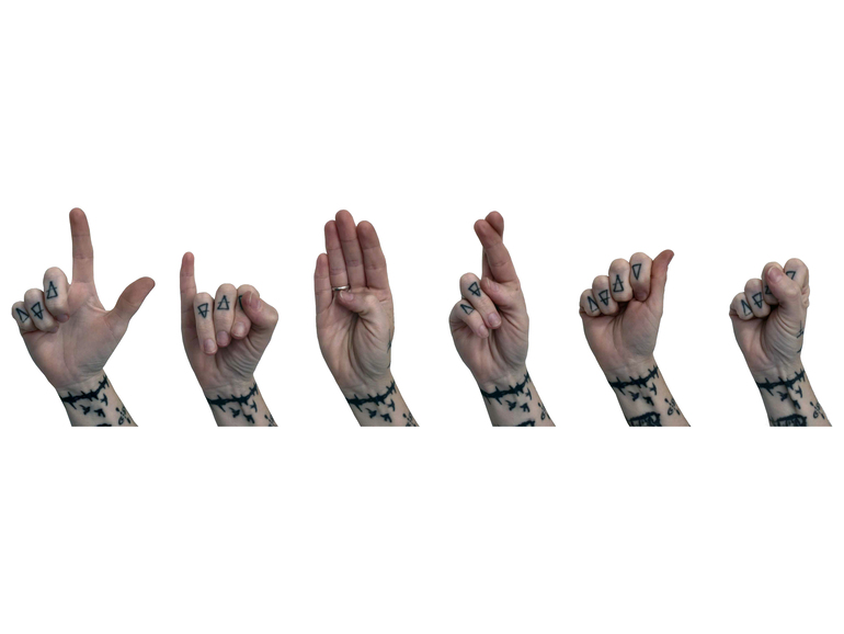 Registrations for the Semester-Long Sign Language Workshop are open to the entire school community of the municipal network