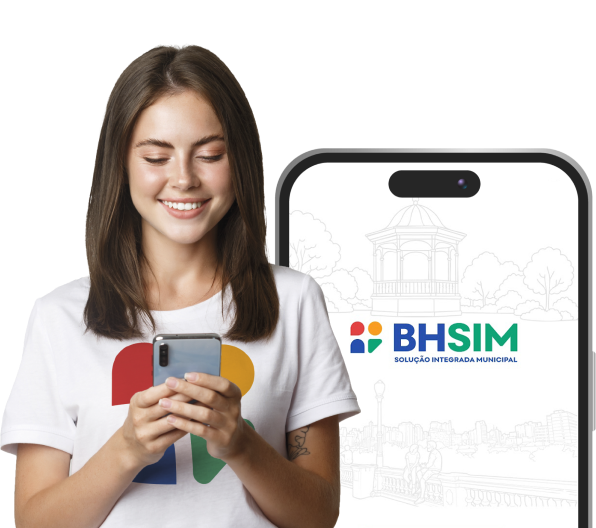 Imagem mulher mexendo no applicativo bh sim no celular