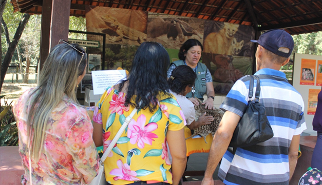 Dia Internacional contra o Tráfico de Fauna Silvestre será marcado por ação no Zoológico de BH Dia Internacional contra o Tráfico de Fauna Silvestre será marcado por ação no Zoológico de BH