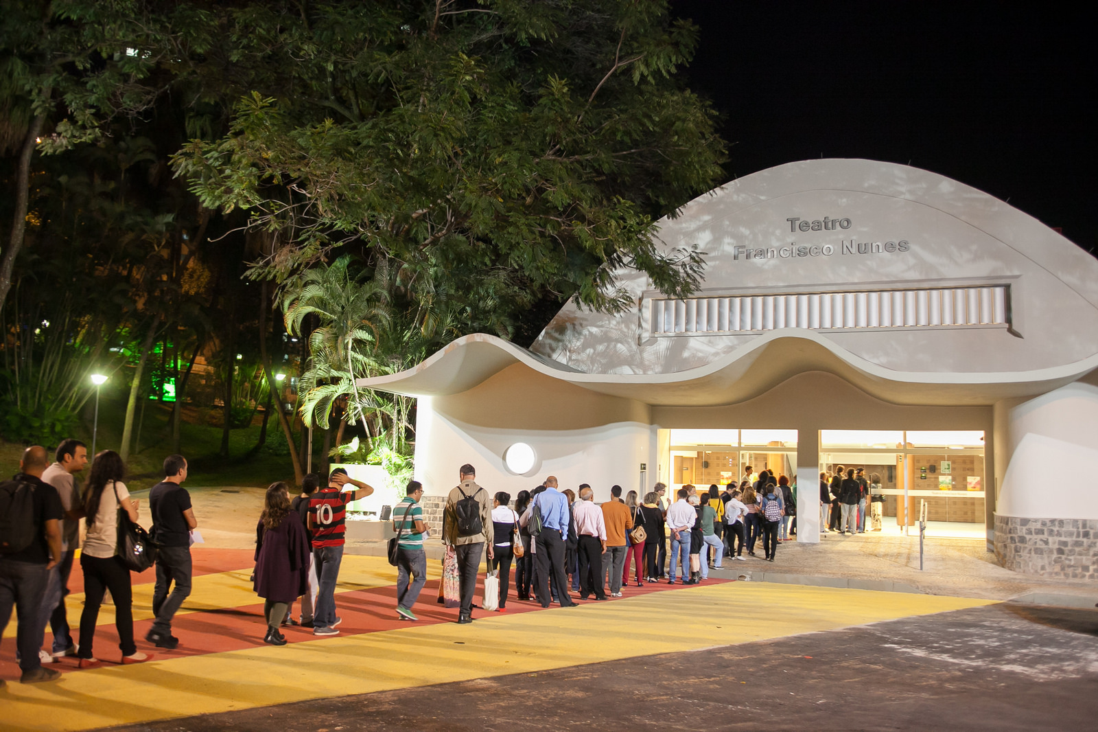 Confira as peças da campanha Teatro para Todos