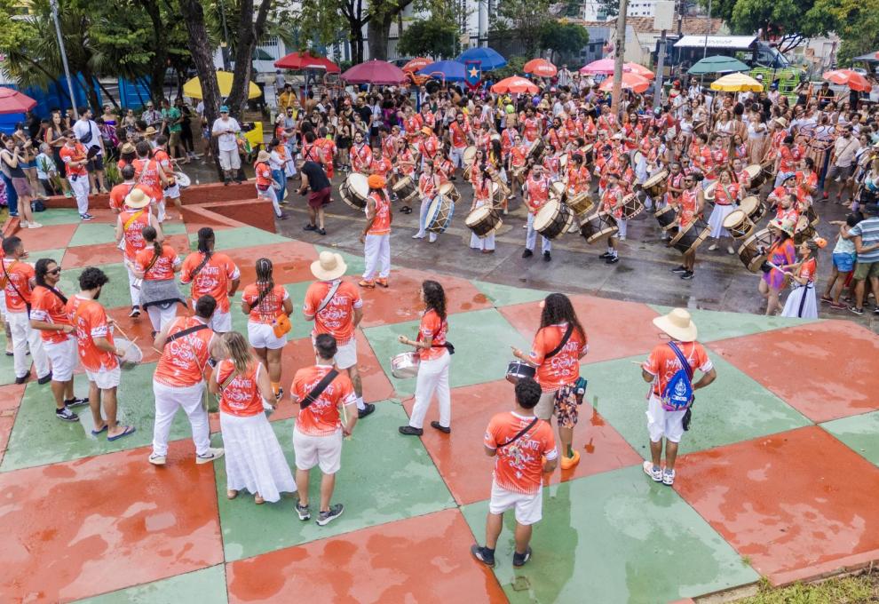 Primeiro final de semana do Carnaval de BH reúne cerca de 100 mil foliões em mais de 40 desfiles Primeiro final de semana do Carnaval de BH reúne cerca de 100 mil foliões em mais de 40 desfiles