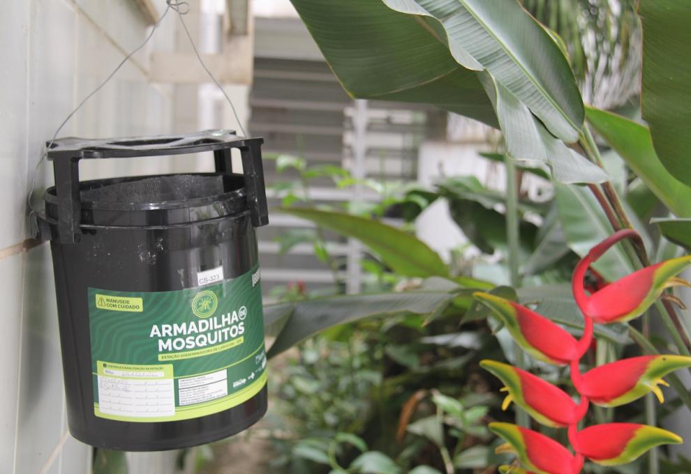 Estações disseminadoras de larvicida são instaladas para ampliar as estratégias de combate à dengue