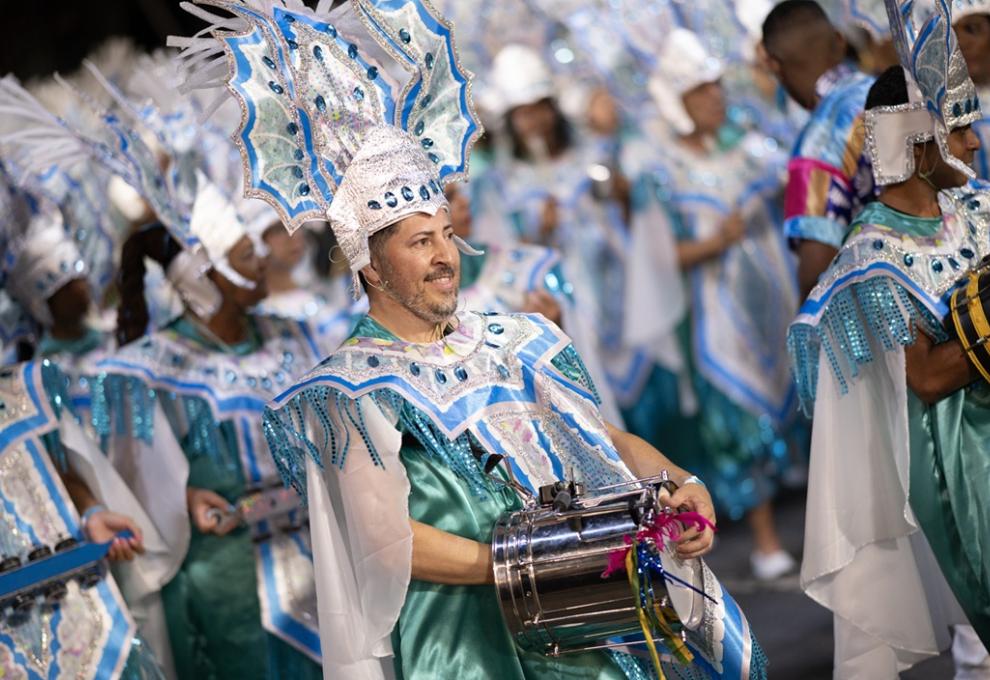 PBH paga auxílio financeiro às Escolas de Samba e Blocos Caricatos da cidade 