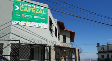 Foto da fachada do Centro de Saúde Cafezal