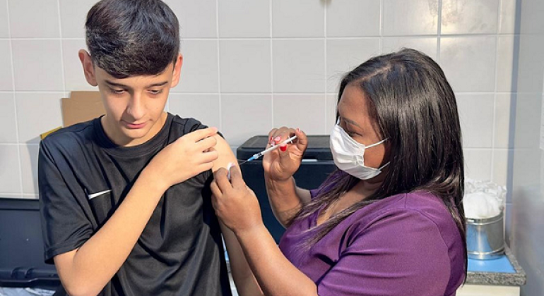 Prefeitura de BH amplia pontos de vacinação contra a dengue a partir desta terça-feira (22)