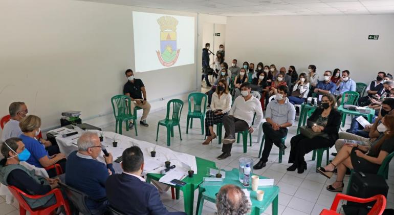 Em reunião extraordinária, COMAM aborda a preservação da Serra do Curral