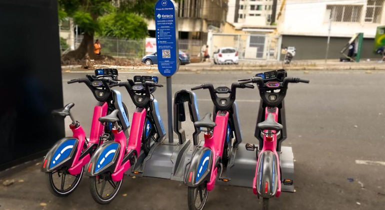 Belo Horizonte já conta com mais de 30 estações de bicicletas elétricas