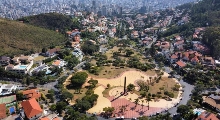 Confira o funcionamento da Prefeitura no feriado de 7 de setembro Confira o funcionamento da Prefeitura no feriado de 7 de setembro