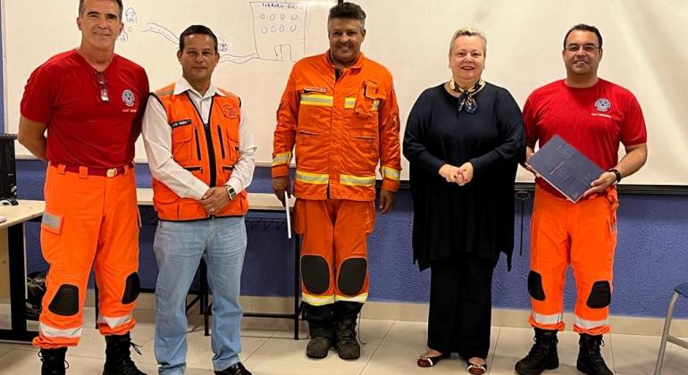 Servidores da Secretaria de Esportes e Lazer participam de curso dos Bombeiros