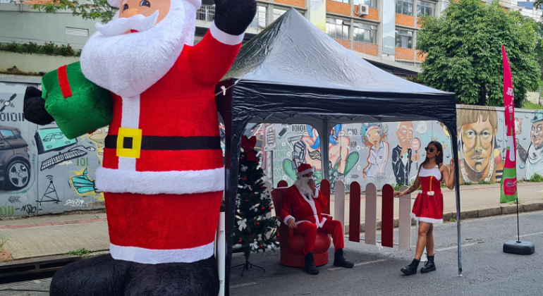  Papai Noel encerra atividades em três unidades do Programa A Rua é Nossa