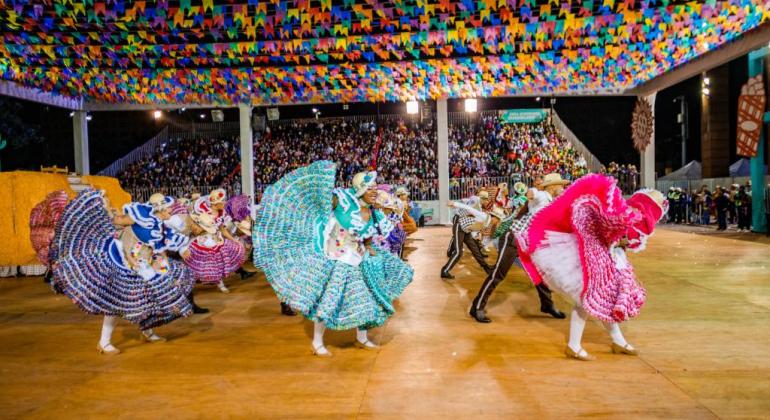 Quadrilhas se preparam para o Arraial de Belo Horizonte