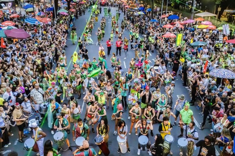 Carnaval de BH tem projeção internacional com visita de jornalistas portugueses