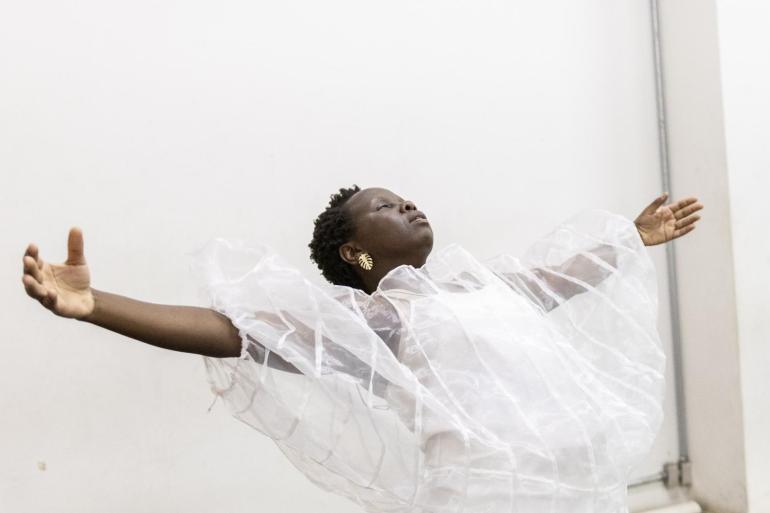 Terça da Dança apresenta espetáculo sobre negritude, memória e resistência Terça da Dança apresenta espetáculo sobre negritude, memória e resistência