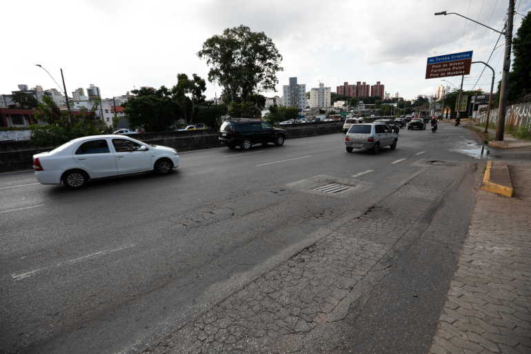 Belo Horizonte terá primeira motofaixa na Via Expressa
