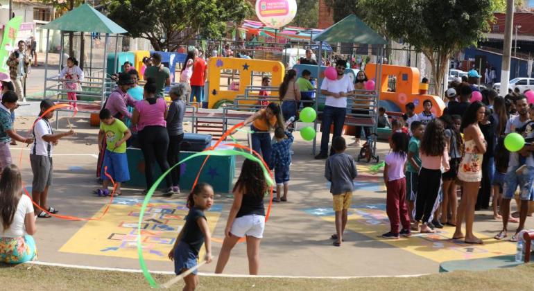 Movimento BH + Feliz celebra o Natal e os 127 anos da capital