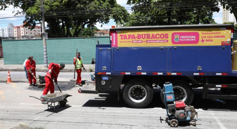 Prefeitura começa reforço das Operações de Tapa-buraco Prefeitura começa reforço das Operações de Tapa-buraco