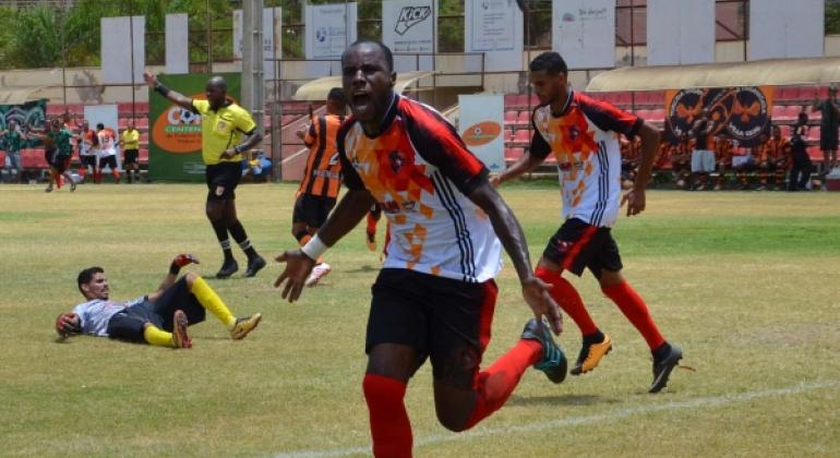 Copa Centenário tem 13 jogos da terceira rodada dos módulos B e C, neste  domingo