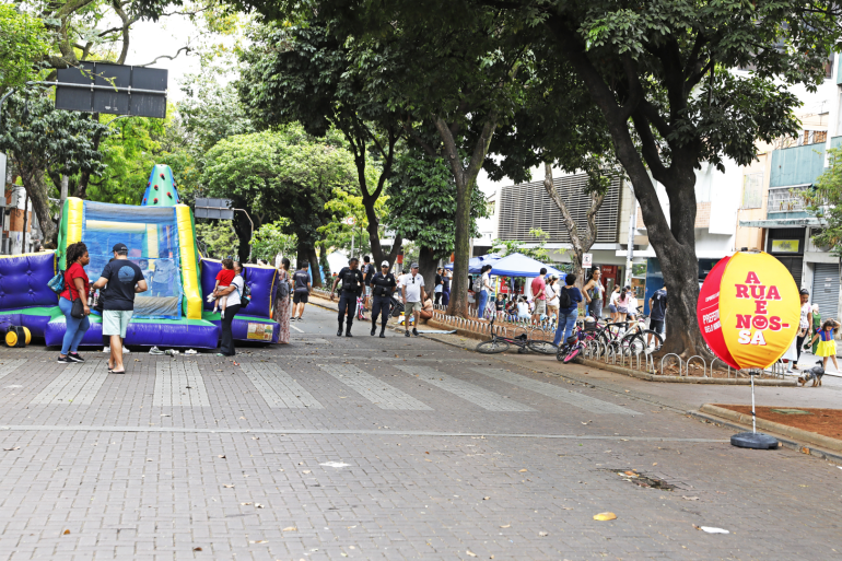Mais uma edição do A Rua é Nossa leva recreação, esportes e lazer a seis regionais neste domingo (31)