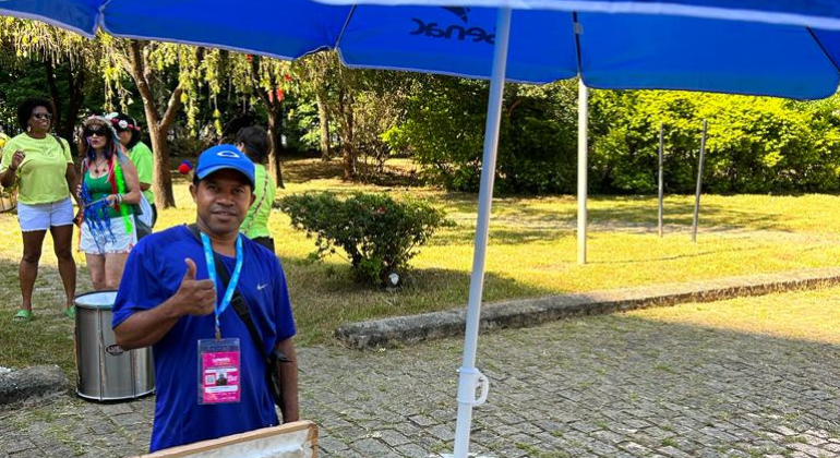 Não caia no golpe: venda de credenciais de ambulantes é proibida Não caia no golpe: venda de credenciais de ambulantes é proibida