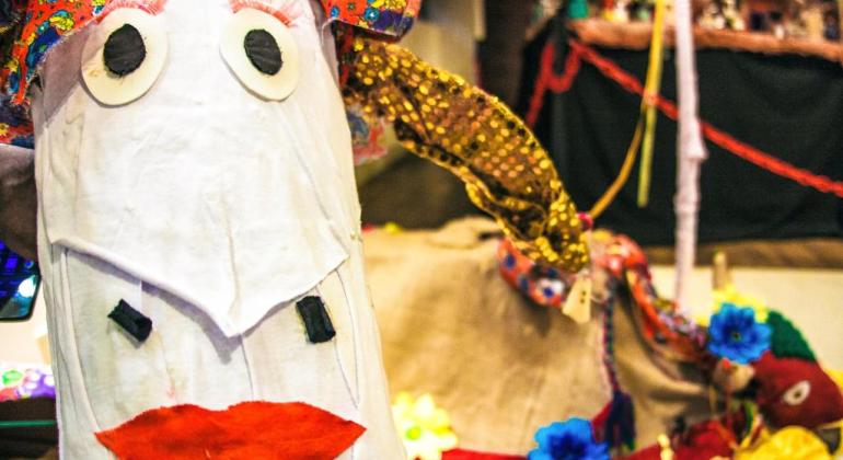 Escola Livre de Artes Arena da Cultura convida para celebração do ano letivo Boneco da escola