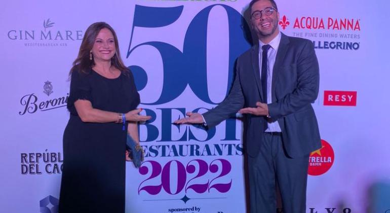 Belotur representa Belo Horizonte na premiação do Latin America's 50 Best 2022, realizada no México