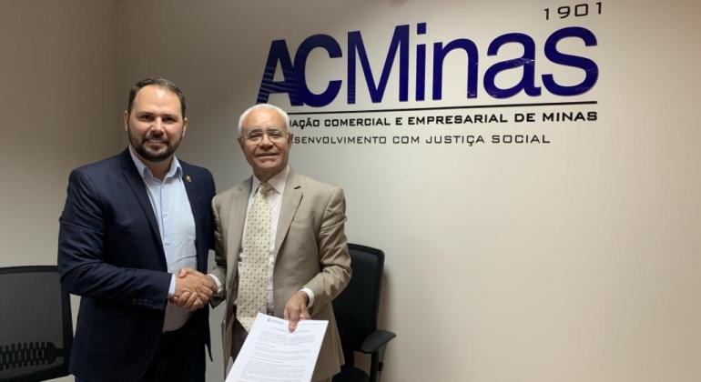 PBH firma parceria com ACMinas para capacitação de micro e pequenas empresas PBH firma parceria com ACMinas para capacitação de micro e pequenas empresas