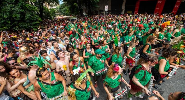 PBH lança edital de patrocínio para o Carnaval de 2023 e 2024 