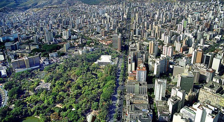 "Ambiente em Foco Virtual" retoma com debate sobre gestão de riscos e desastres Belo Horizonte