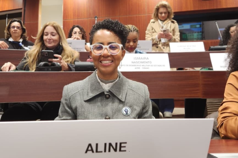 Professora representa BH em curso de liderança feminina na França