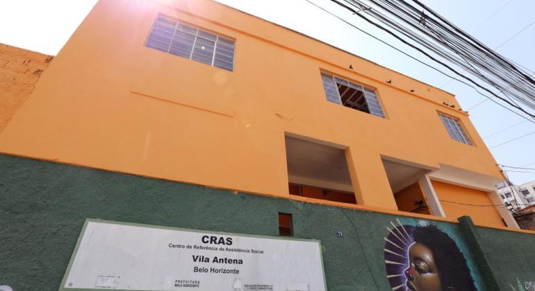 PBH revitaliza centro de assistência social no bairro Vila Antena PBH revitaliza centro de assistência social no bairro Vila Antena