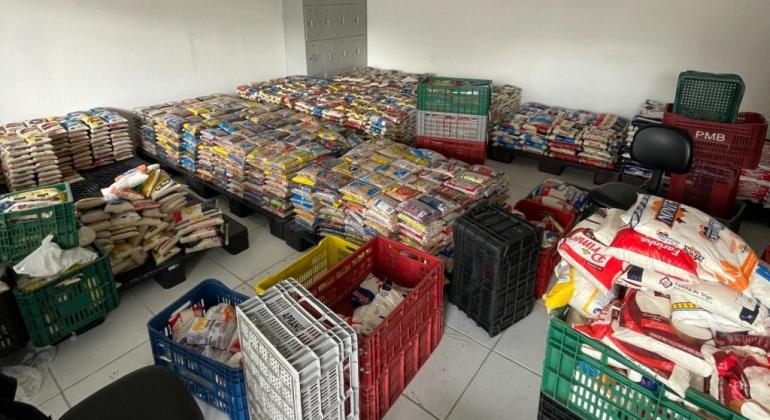 Banco de Alimentos da PBH recebe 1,5 tonelada de alimentos doados no carnaval