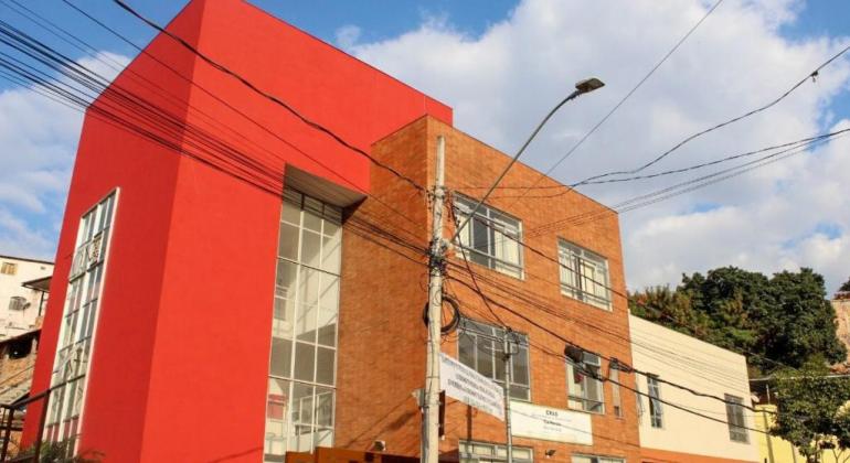 Após reforma, CRAS Vila Califórnia retoma atividades em sede própria Após reforma, CRAS Vila Califórnia retoma atividades em sede própria