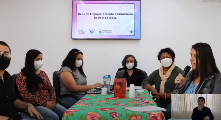 Prefeitura apresenta projeto de empoderamento para população idosa Prefeitura apresenta projeto de empoderamento para população idosa