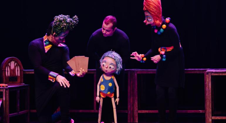 Peça infantil no Teatro Francisco Nunes propõe um olhar sobre a neurodiversidade