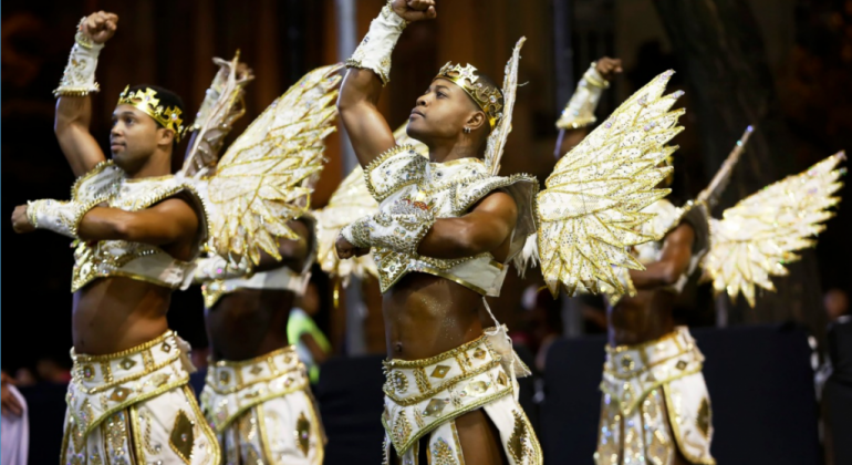 Prefeitura anuncia escolas de samba e blocos caricatos vencedores do Carnaval Desfile de escola de samba de BH