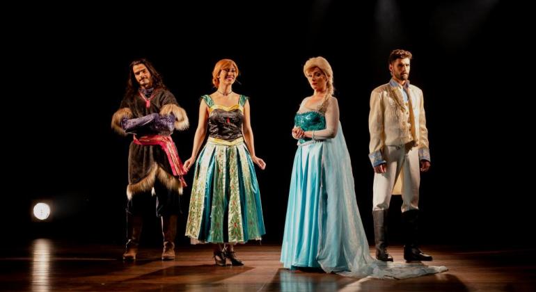 Teatro Marília recebe espetáculo infantil “Frozen”