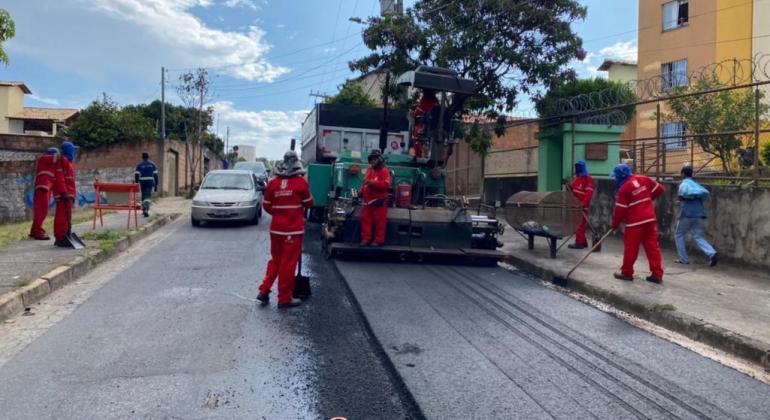 PBH executa obras de mobilidade urbana em importantes vias de Venda Nova