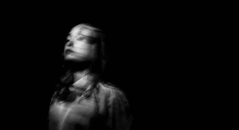 Teatro Raul Belém Machado recebe releitura de “Macbeth” A peça “Leve Cicatriz”