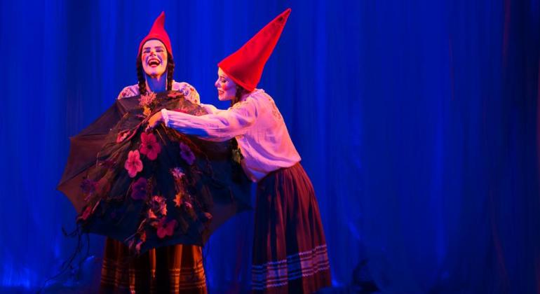 Grupo Ponto de Partida encena espetáculo infantil no Teatro Francisco Nunes