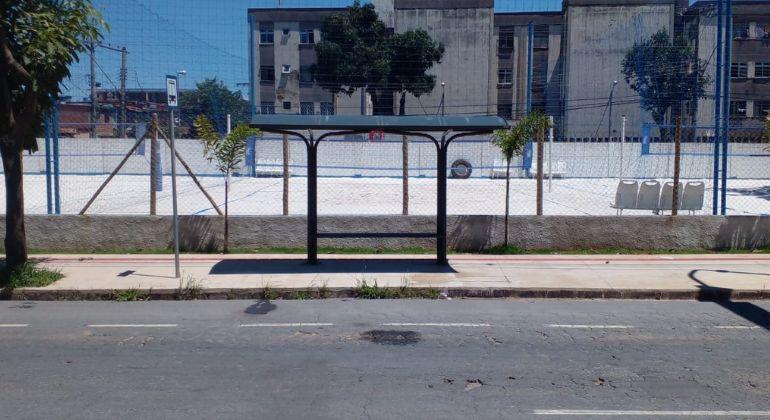 Prefeitura implantou 251 novos abrigos de ônibus e reformou 123 em 2022 Prefeitura implantou 251 novos abrigos de ônibus e reformou 123 em 2022