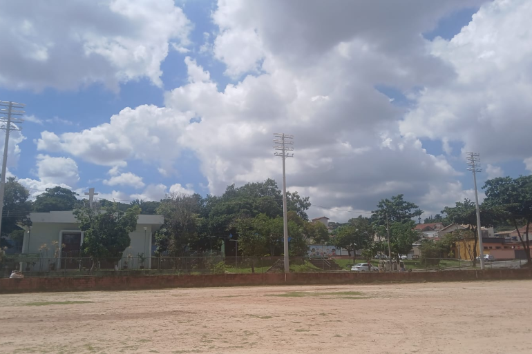 Iluminação pública é ampliada em praças, campo de futebol e importantes vias de Belo Horizonte Iluminação pública é ampliada em praças, campo de futebol e importantes vias de Belo Horizonte