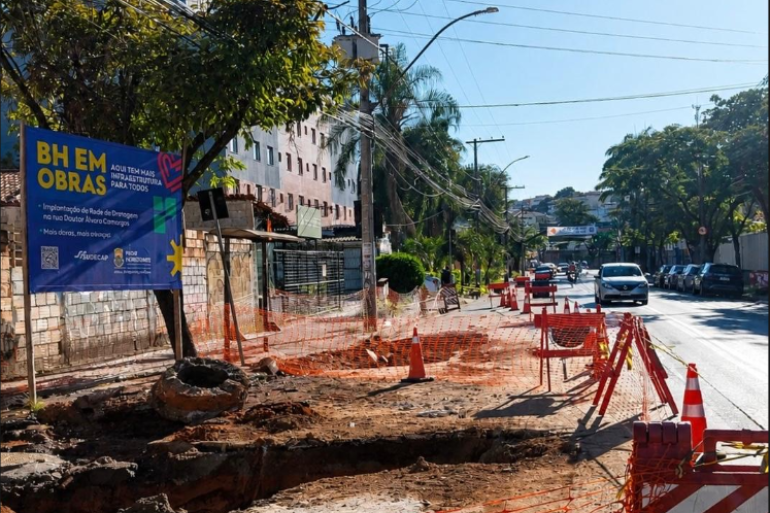 Ampliação do sistema de drenagem da Rua Dr. Álvaro Camargos, em Venda Nova, vai reduzir alagamentos na região Ampliação do sistema de drenagem da Rua Dr. Álvaro Camargos, em Venda Nova, vai reduzir alagamentos na região