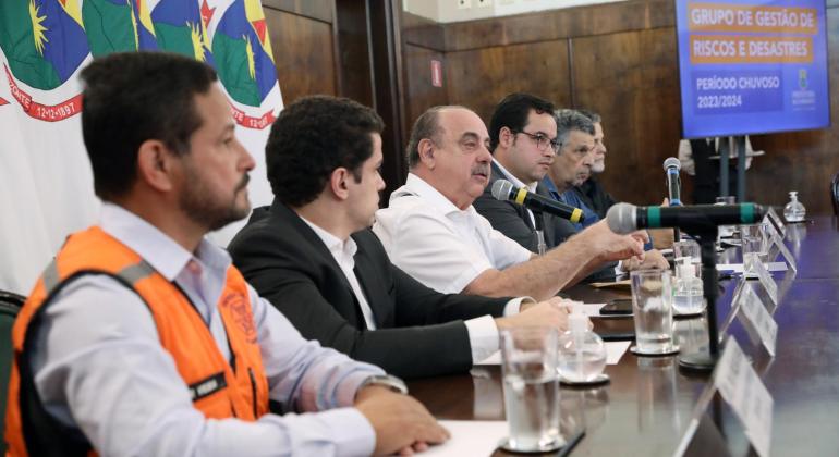 PBH instala Grupo de Gestão para atuar durante o período chuvoso PBH instala Grupo de Gestão para atuar durante o período chuvoso