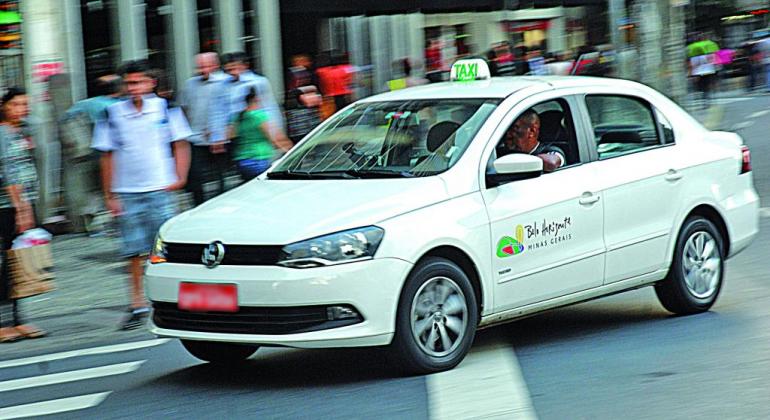 Prefeitura de BH disponibiliza consulta sobre benefício emergencial para taxista Prefeitura de BH disponibiliza consulta sobre benefício emergencial para taxista